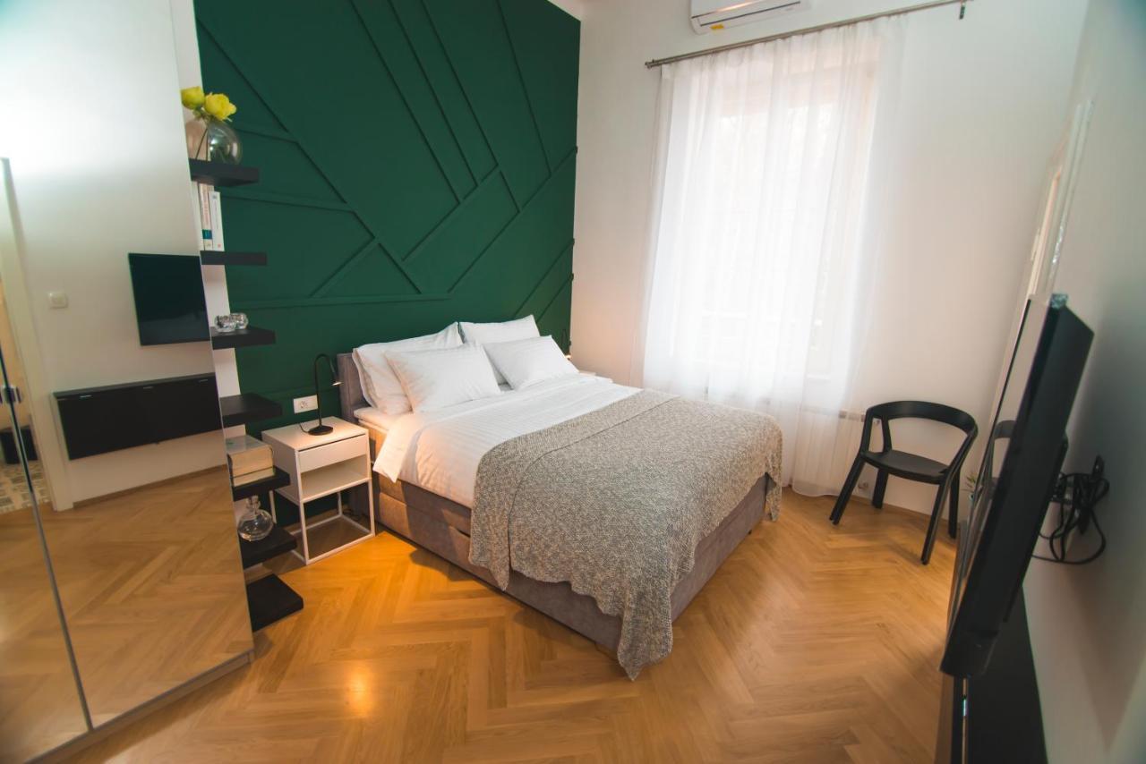 Stross Apartments ซาเกร็บ ภายนอก รูปภาพ
