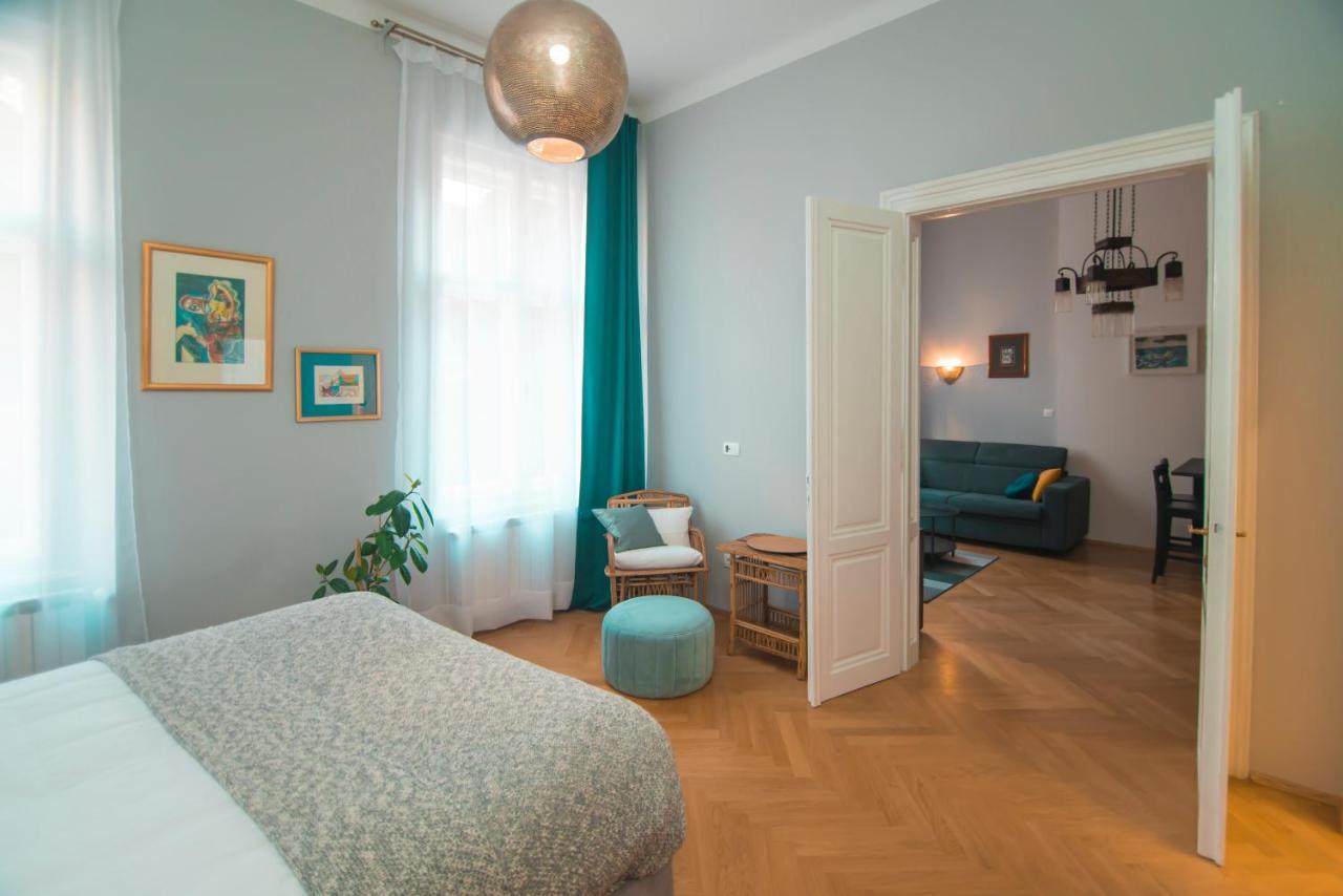Stross Apartments ซาเกร็บ ภายนอก รูปภาพ