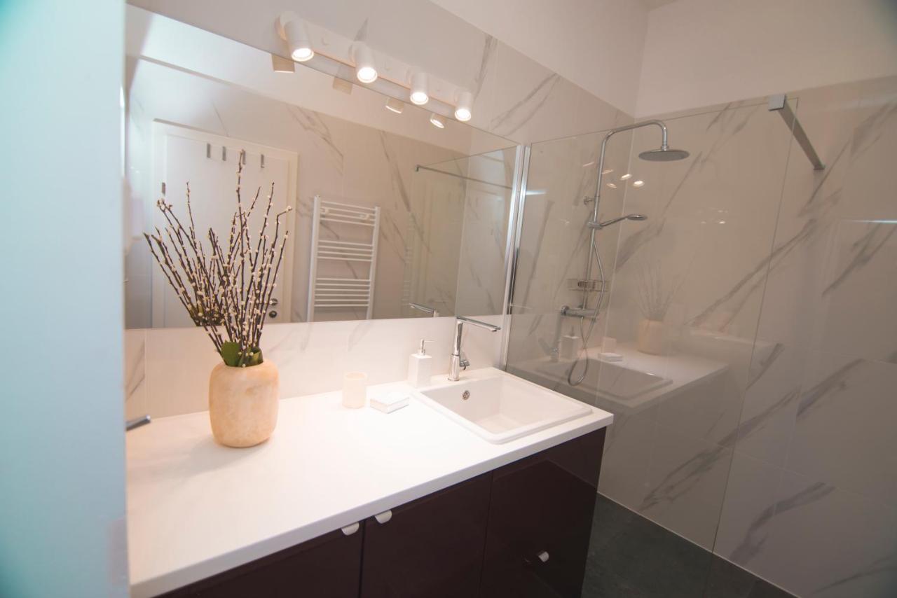 Stross Apartments ซาเกร็บ ภายนอก รูปภาพ